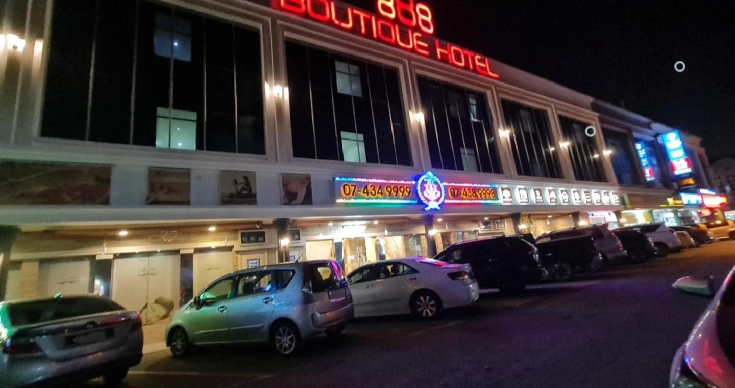 888 Boutique Hotel Batu Pahat Dış mekan fotoğraf