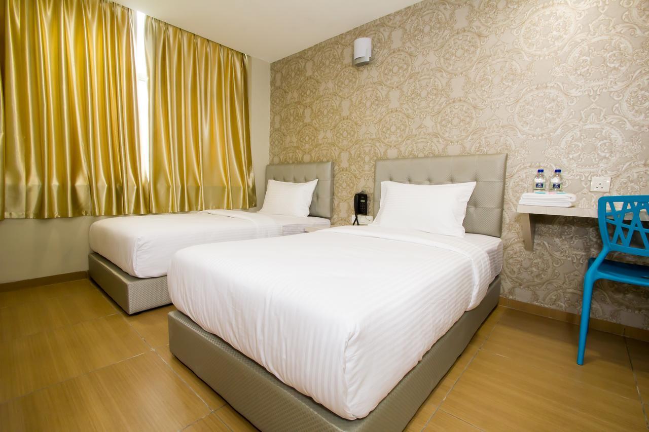 888 Boutique Hotel Batu Pahat Dış mekan fotoğraf