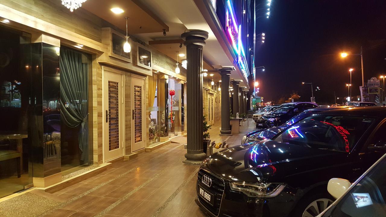 888 Boutique Hotel Batu Pahat Dış mekan fotoğraf